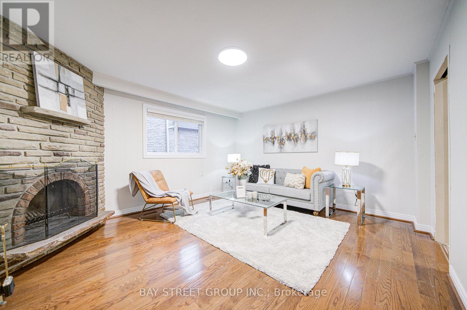 41 Covewood Street, Toronto, Ontario  M2M 2Z2 - Photo 24 - C12494868