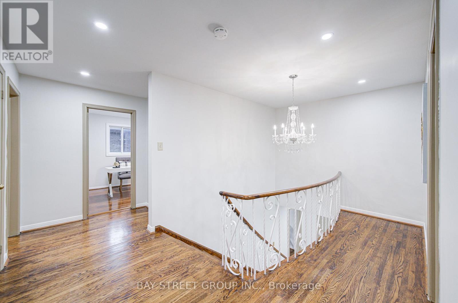 41 Covewood Street, Toronto, Ontario  M2M 2Z2 - Photo 30 - C12494868