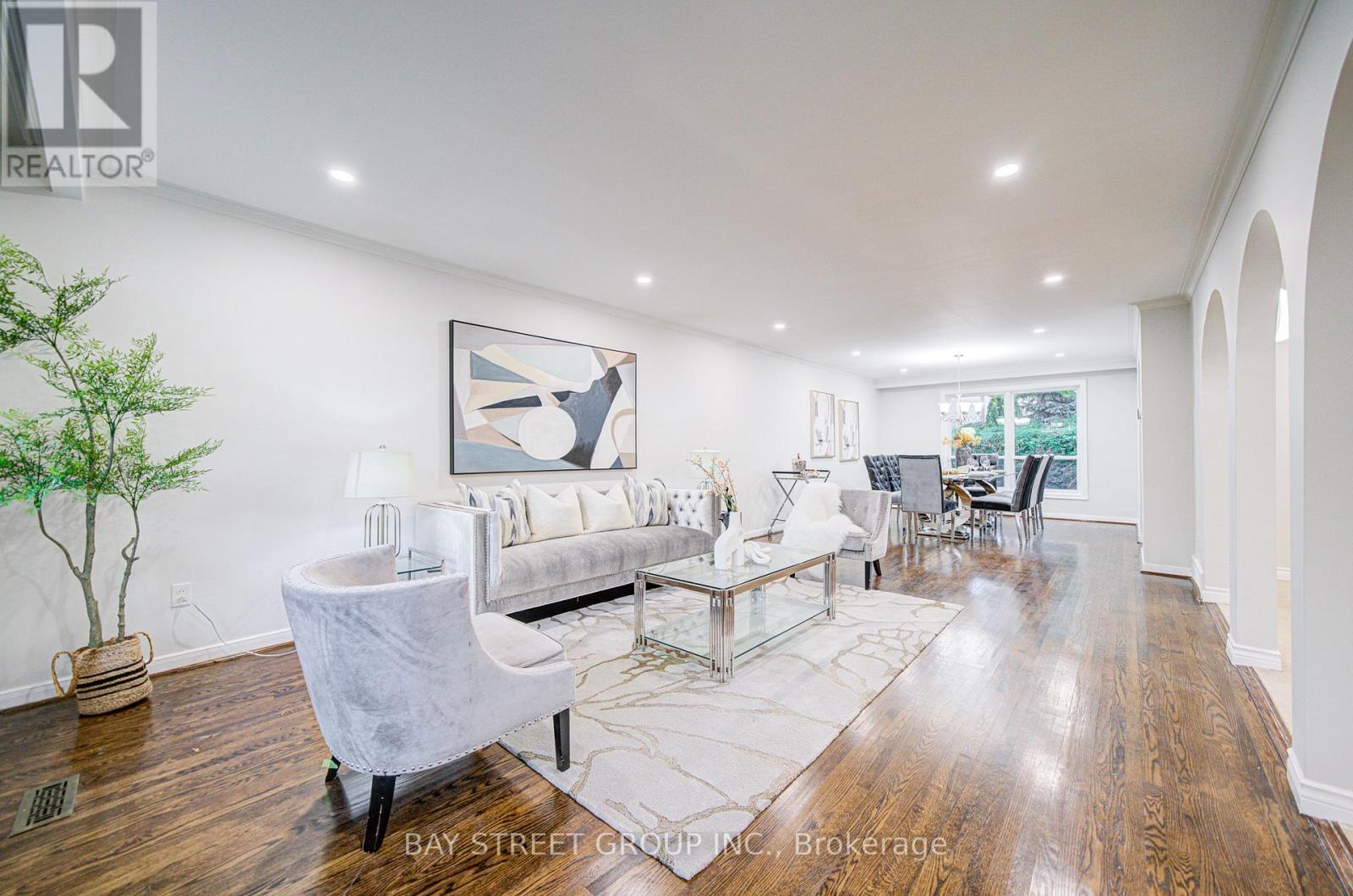 41 Covewood Street, Toronto, Ontario  M2M 2Z2 - Photo 7 - C12494868