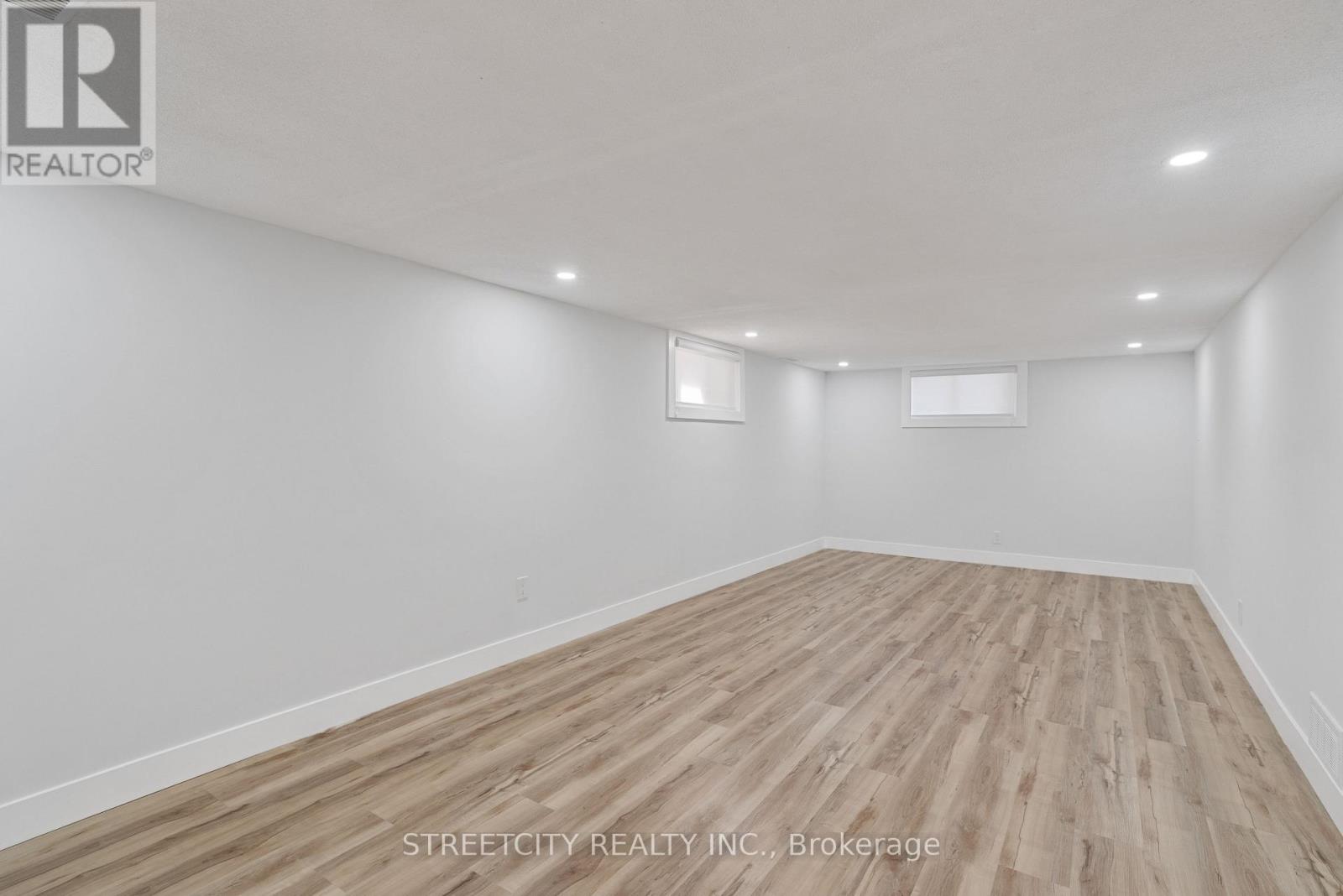 53 Susan Avenue, London East, Ontario  N5V 2G1 - Photo 22 - X12494776