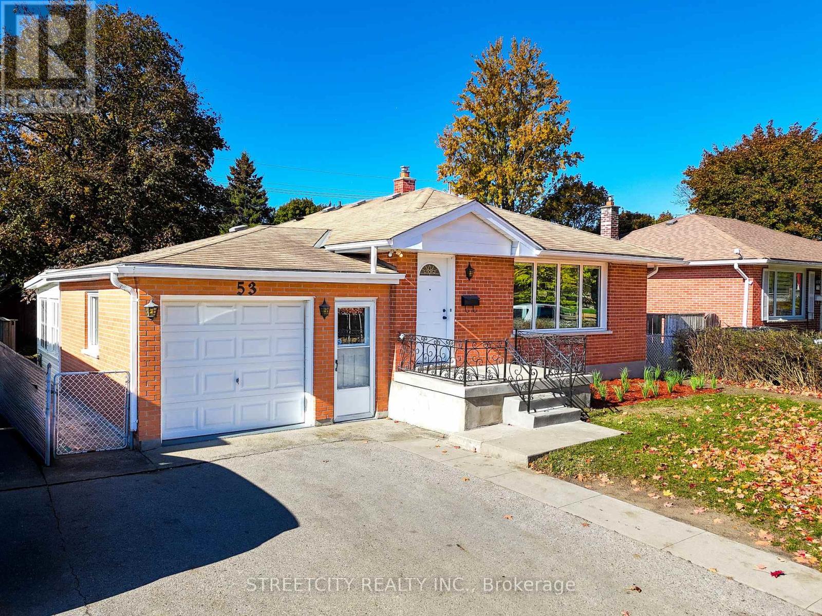 53 SUSAN AVENUE, London East, Ontario