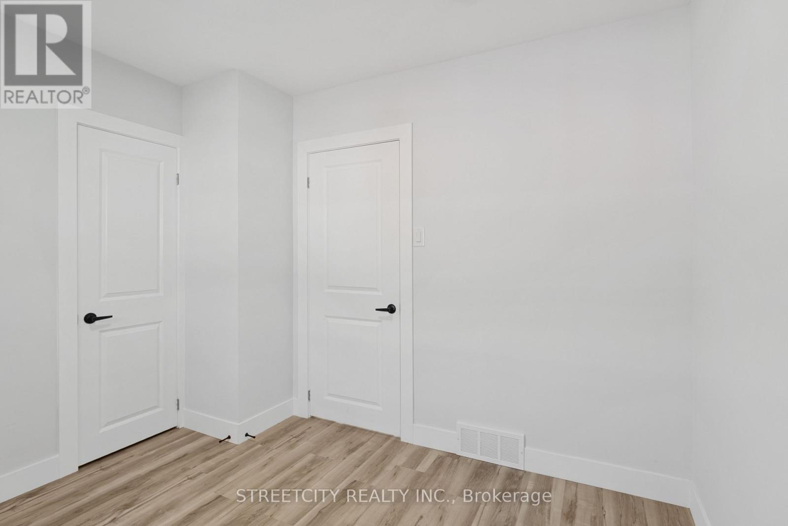 53 Susan Avenue, London East, Ontario  N5V 2G1 - Photo 15 - X12494776