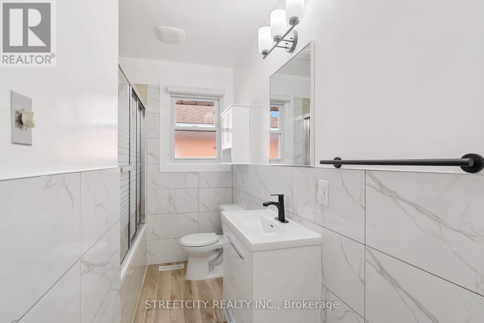 53 Susan Avenue, London East, Ontario  N5V 2G1 - Photo 12 - X12494776