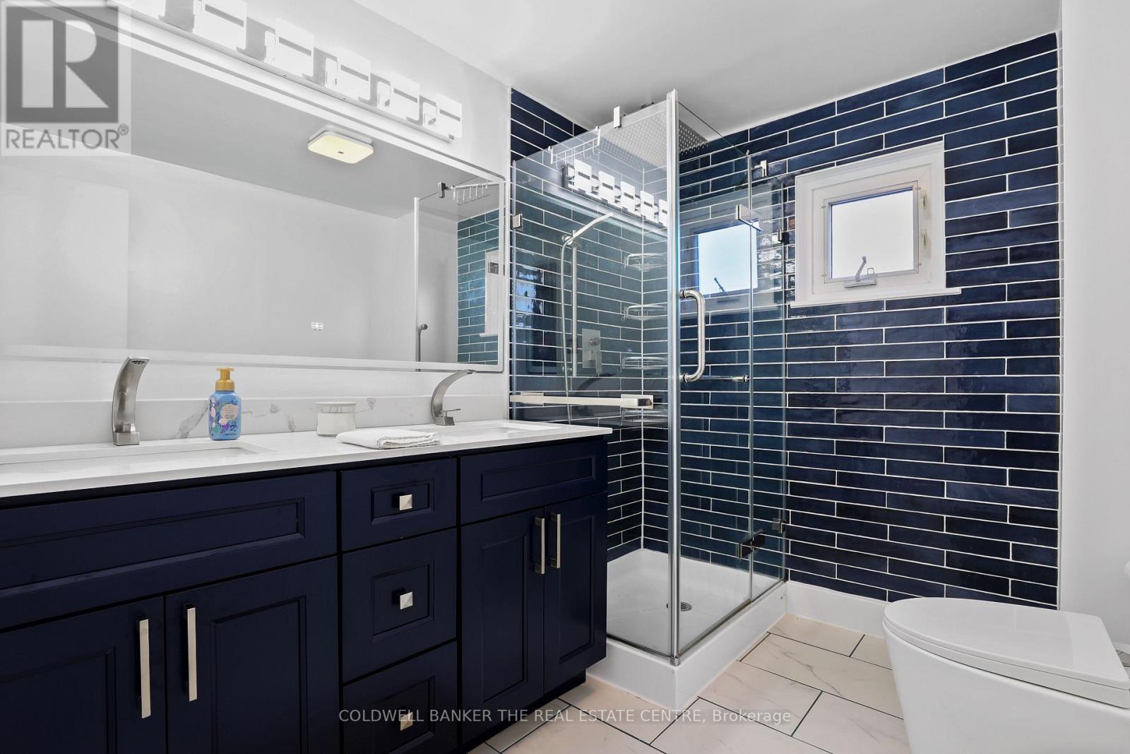 410 Burnley Court, Oshawa, Ontario  L1G 7G6 - Photo 21 - E12494782