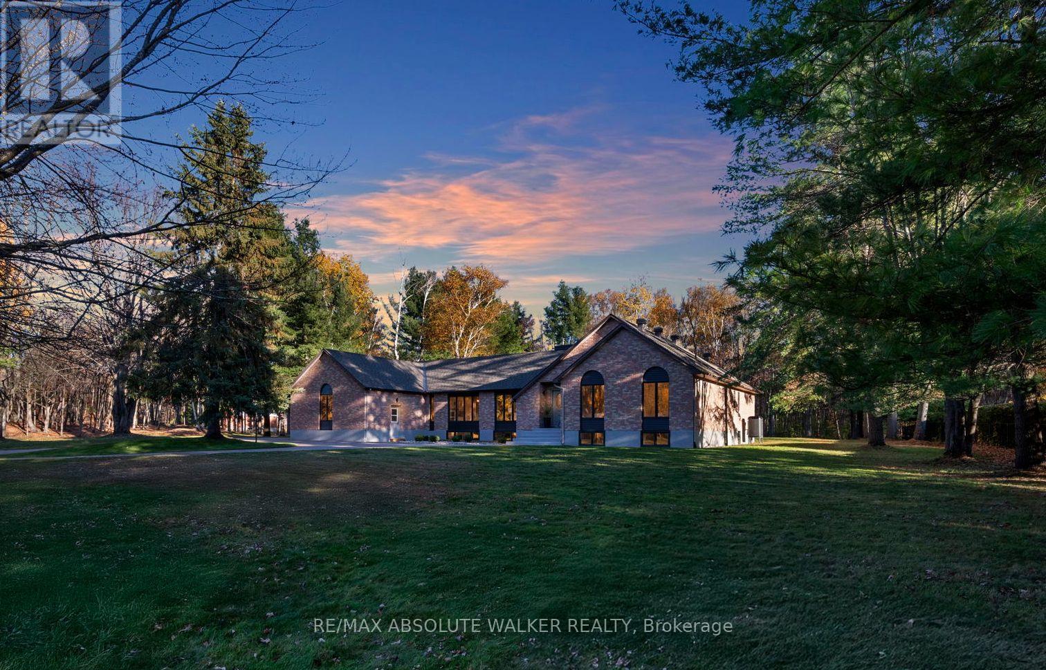 108 MARGARET ANNE DRIVE, Ottawa, Ontario