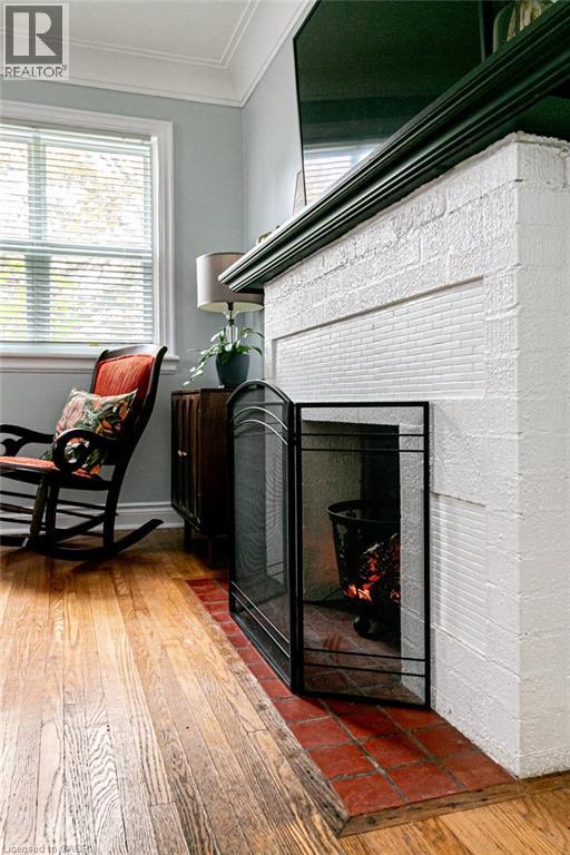 30 Montrose Avenue, Hamilton, Ontario  L8K 4X9 - Photo 4 - 40781357