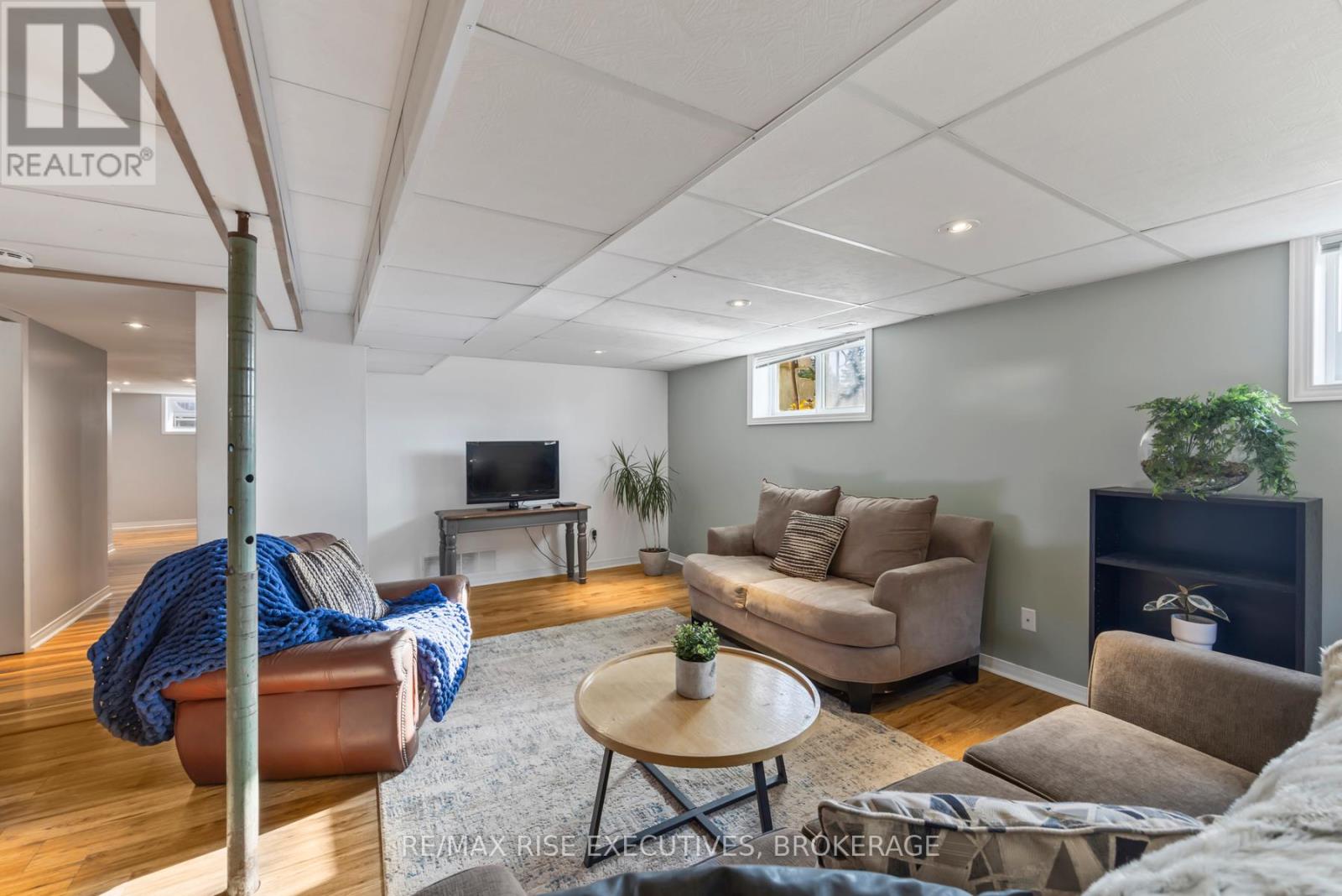 62 Briscoe Street, Loyalist (Amherstview), Ontario  K7N 1G1 - Photo 36 - X12495078