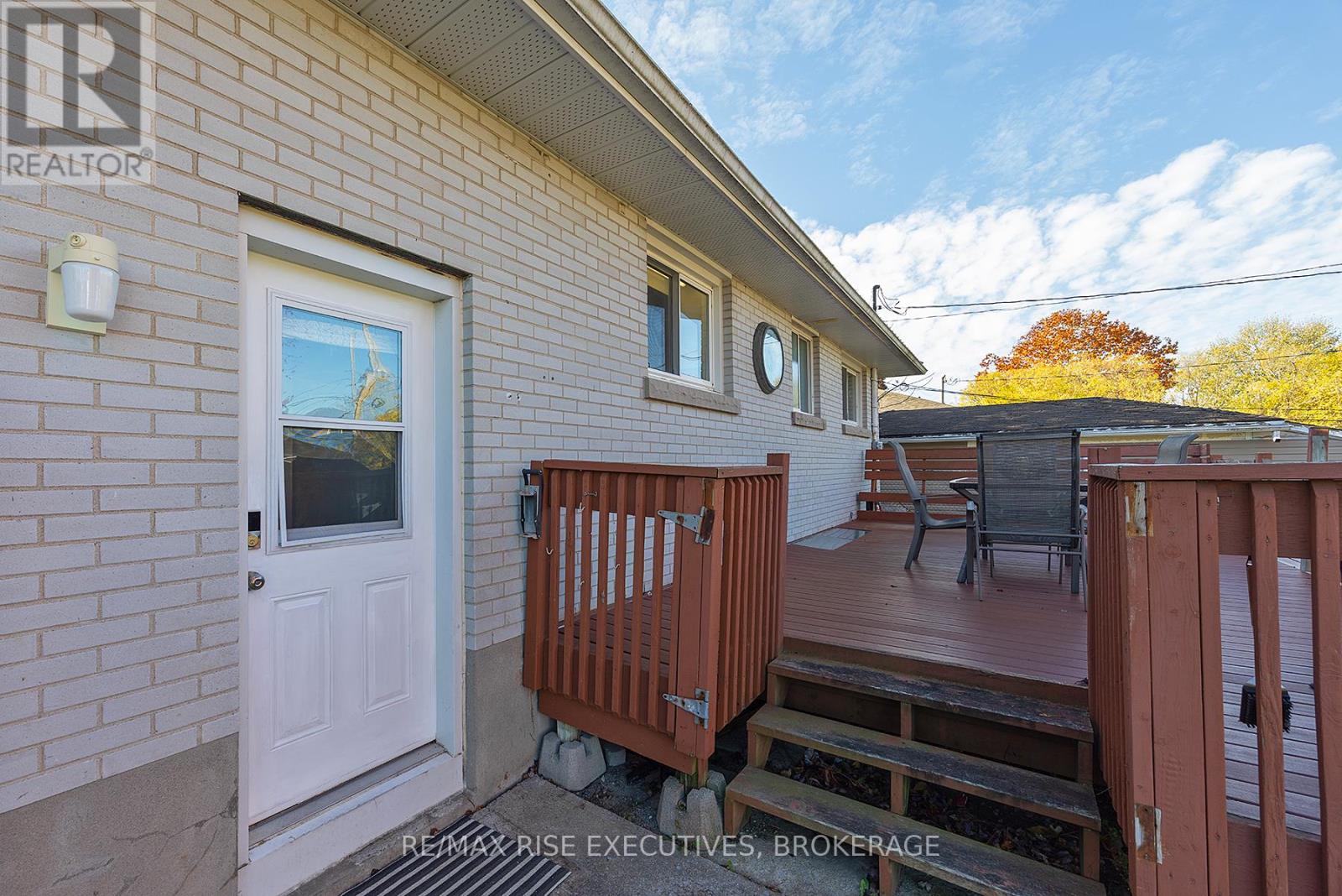 62 Briscoe Street, Loyalist (Amherstview), Ontario  K7N 1G1 - Photo 8 - X12495078