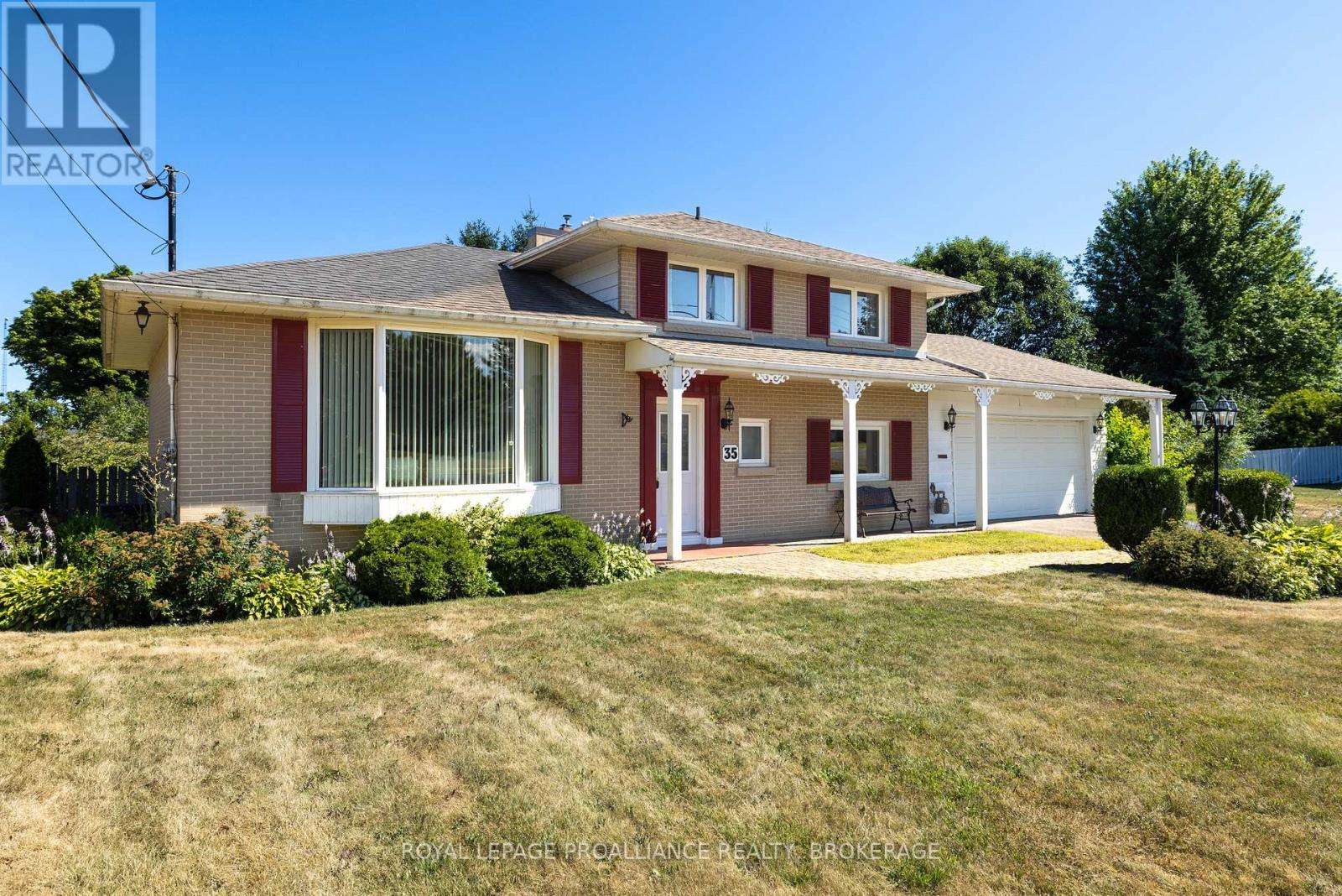 35 MANITOU CRESCENT E, loyalist (amherstview), Ontario