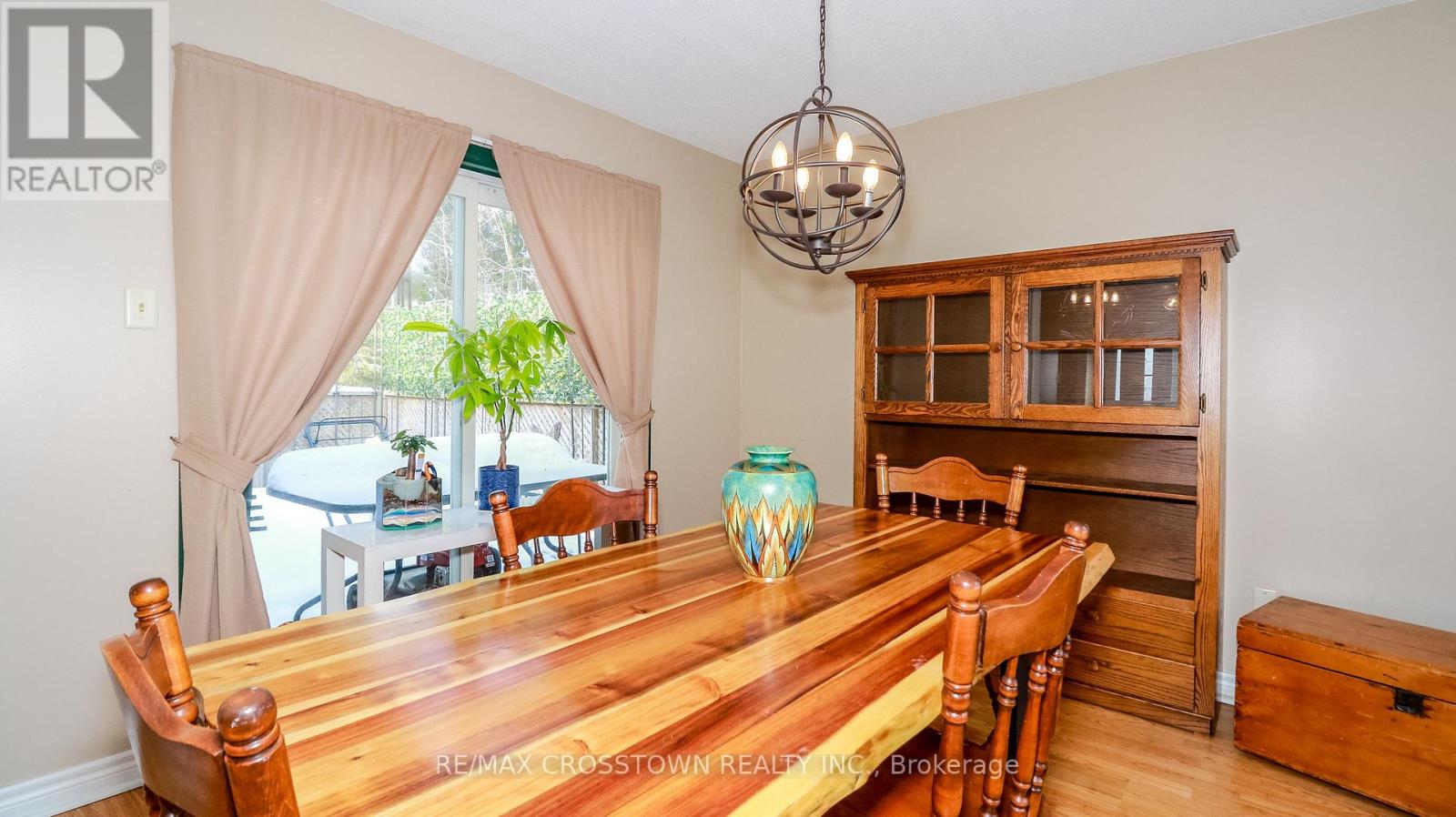 64 Royal Oak Drive, Innisfil, Ontario  N1L 1N1 - Photo 10 - N12494824