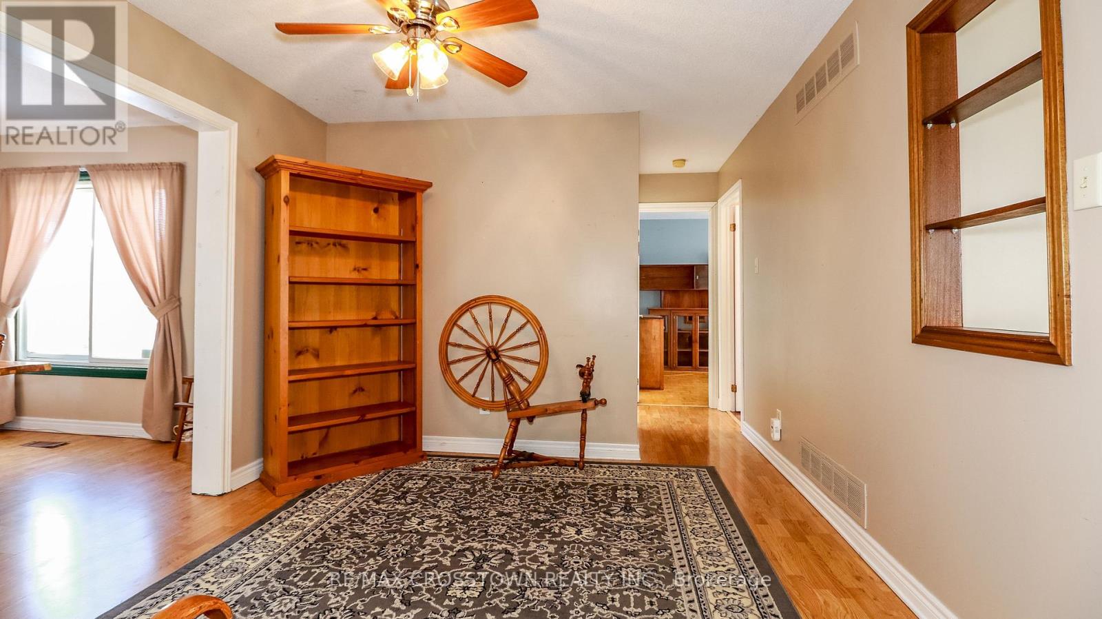 64 Royal Oak Drive, Innisfil, Ontario  N1L 1N1 - Photo 17 - N12494824