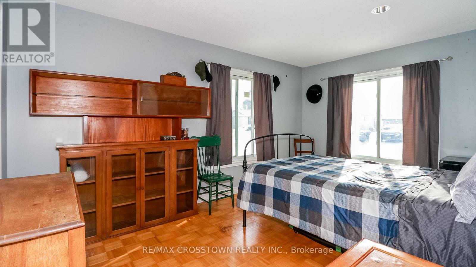 64 Royal Oak Drive, Innisfil, Ontario  N1L 1N1 - Photo 18 - N12494824