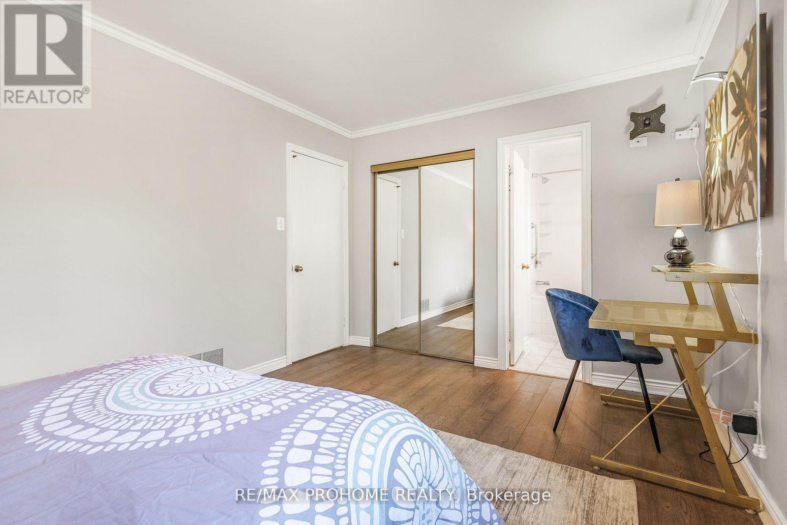 32 Sir Bedevere Place, Markham, Ontario  L3P 2W4 - Photo 19 - N12494854