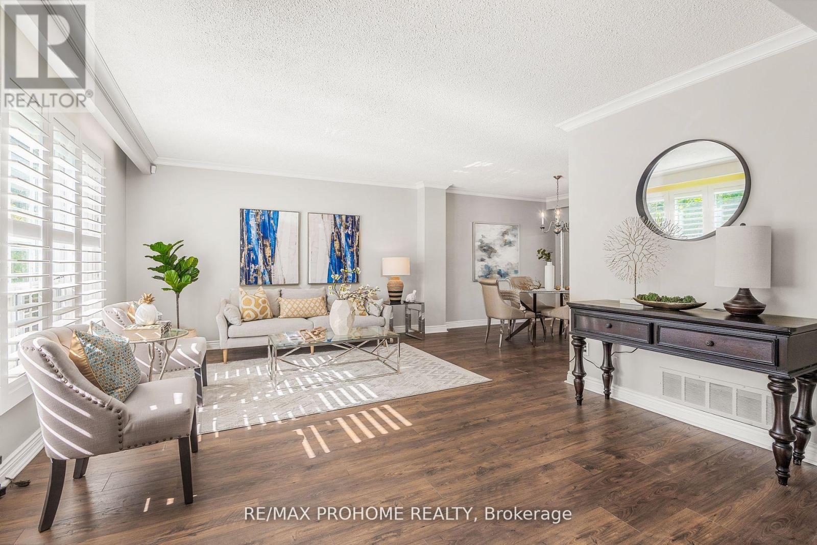 32 Sir Bedevere Place, Markham, Ontario  L3P 2W4 - Photo 6 - N12494854