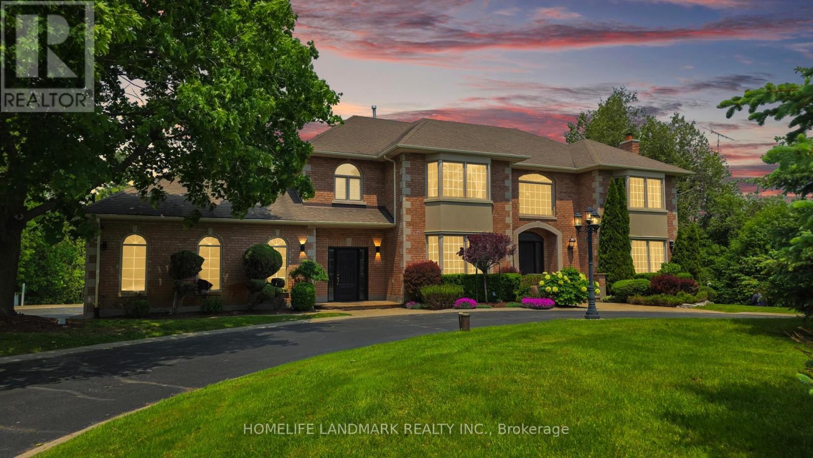 61 Sherrick Drive, Whitchurch-Stouffville, Ontario  L4A 2E9 - Photo 2 - N12494866