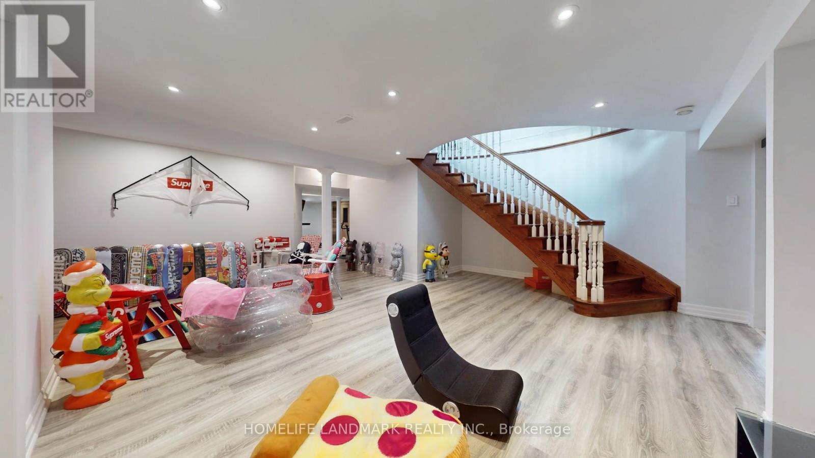 61 Sherrick Drive, Whitchurch-Stouffville, Ontario  L4A 2E9 - Photo 29 - N12494866