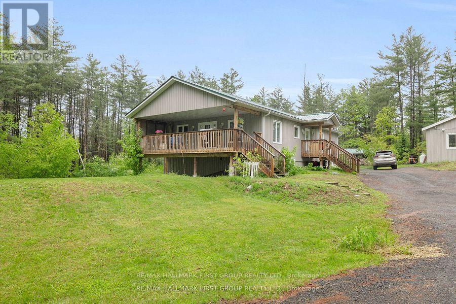 112 Moores Road, Tweed, Ontario  K0K 3J0 - Photo 4 - X12494958