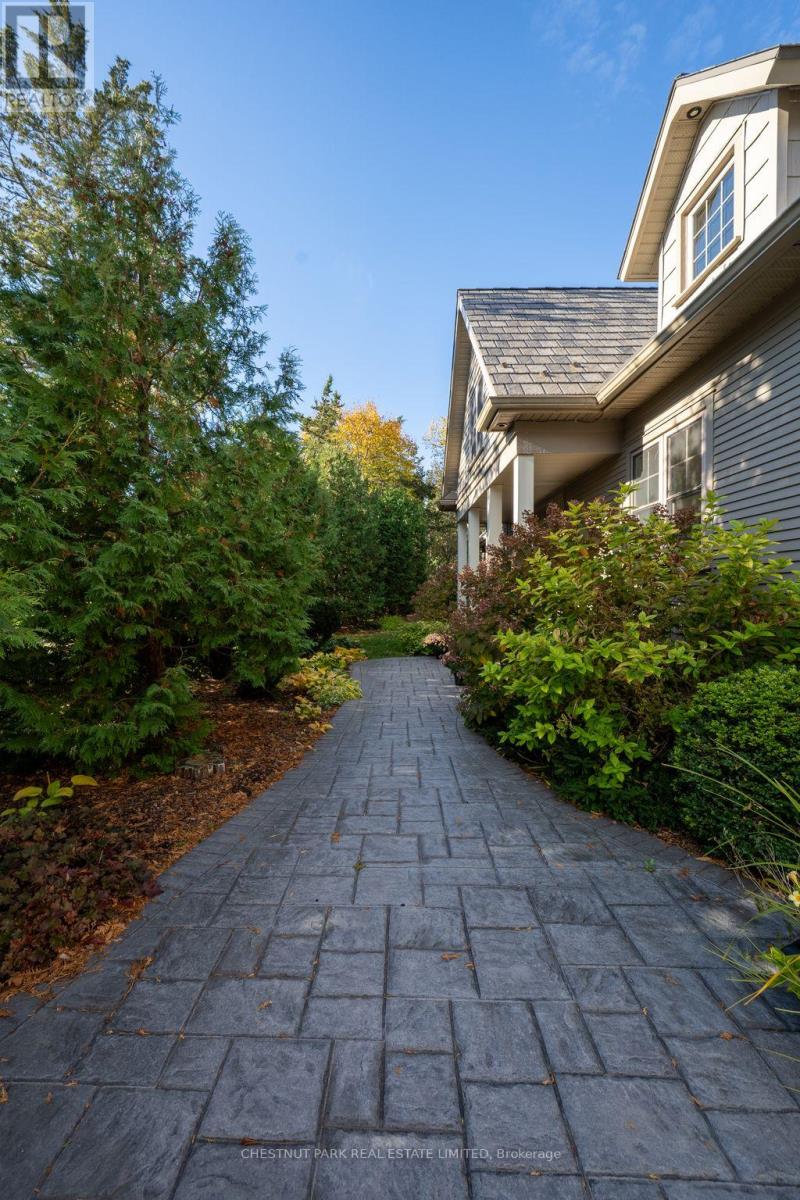 3853 County Road 13, Prince Edward County (South Marysburg Ward), Ontario  K0K 2T0 - Photo 15 - X12495084