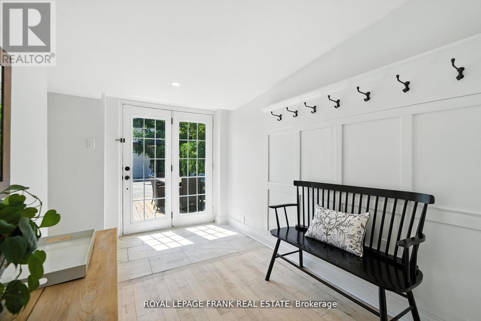 41 Sussex Street N, Kawartha Lakes (Lindsay), Ontario  K9V 4H6 - Photo 20 - X12495214