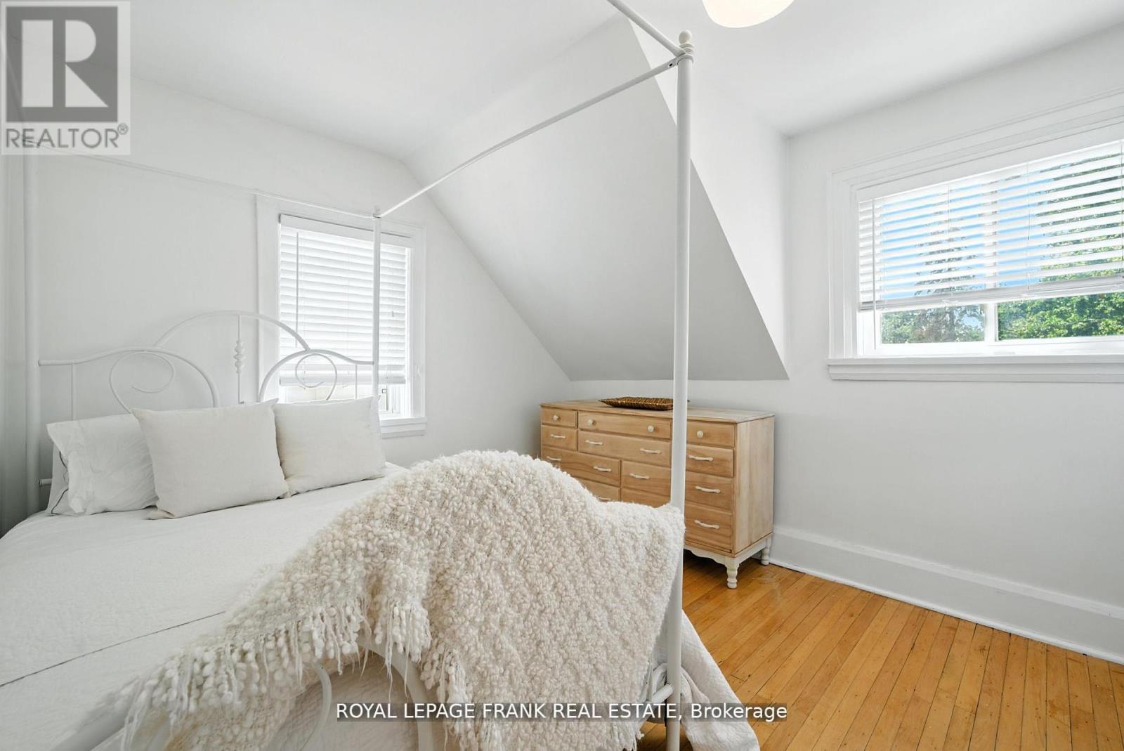 41 Sussex Street N, Kawartha Lakes (Lindsay), Ontario  K9V 4H6 - Photo 23 - X12495214