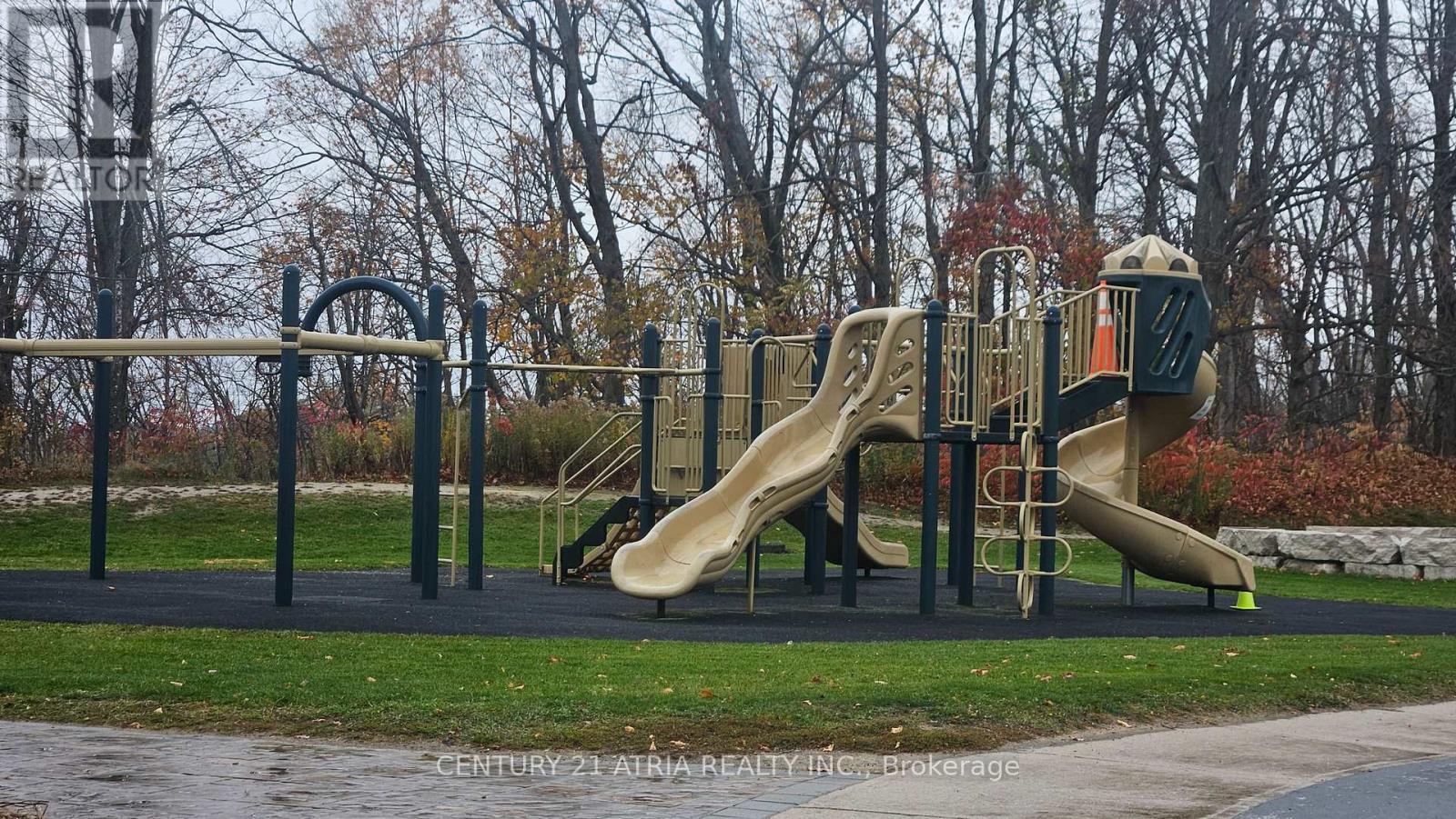 2074/75 - 90 Highlands Drive, Oro-Medonte (Horseshoe Valley), Ontario  L0L 2X0 - Photo 23 - S12494836