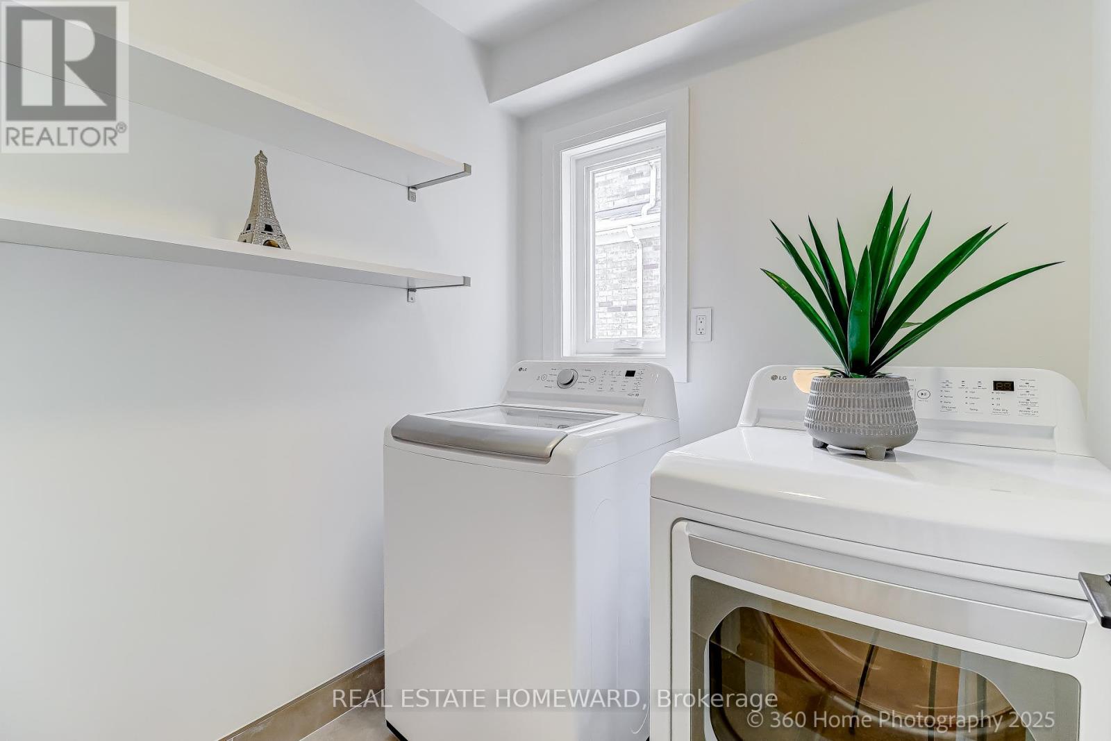 76 Whistle Post Street, Toronto, Ontario  M4E 3W8 - Photo 26 - E12494802