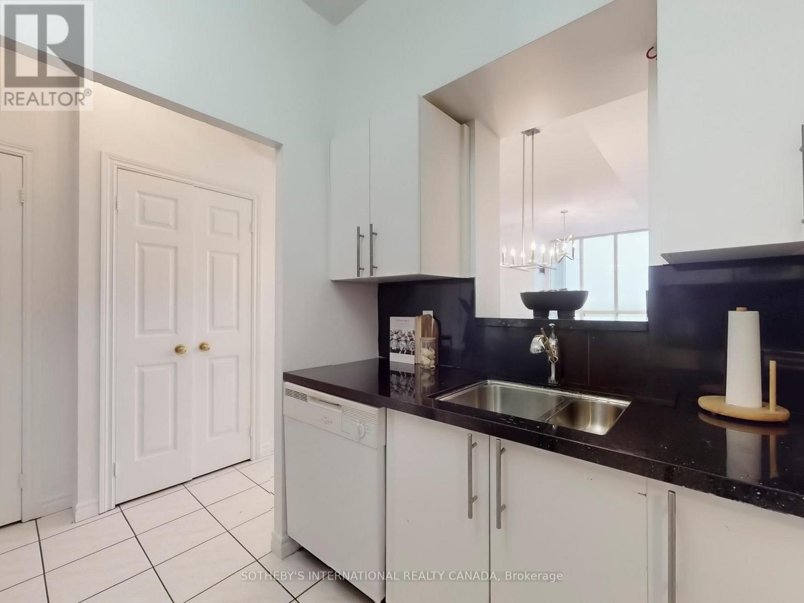 Lph18 - 2627 Mccowan Road, Toronto, Ontario  M1S 5T1 - Photo 7 - E12494720