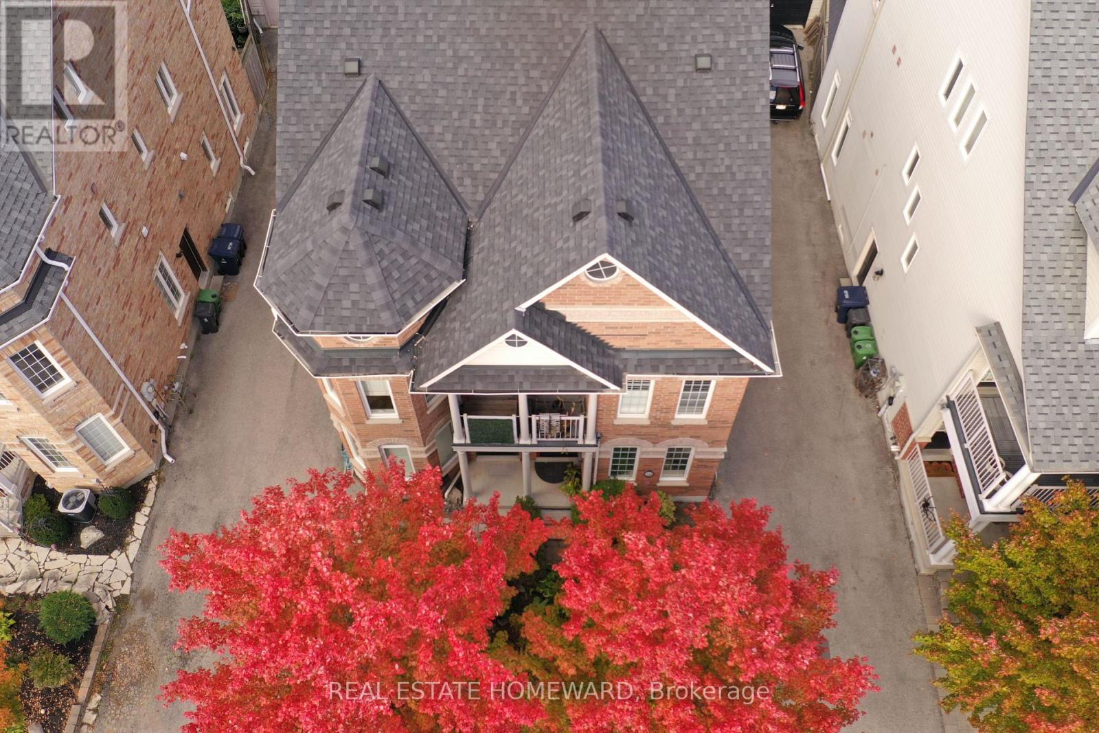 76 Whistle Post Street, Toronto, Ontario  M4E 3W8 - Photo 3 - E12494802