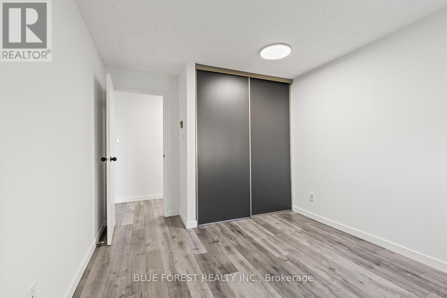 223 - 725 Deveron Crescent, London South, Ontario  N5Z 4X3 - Photo 21 - X12495044