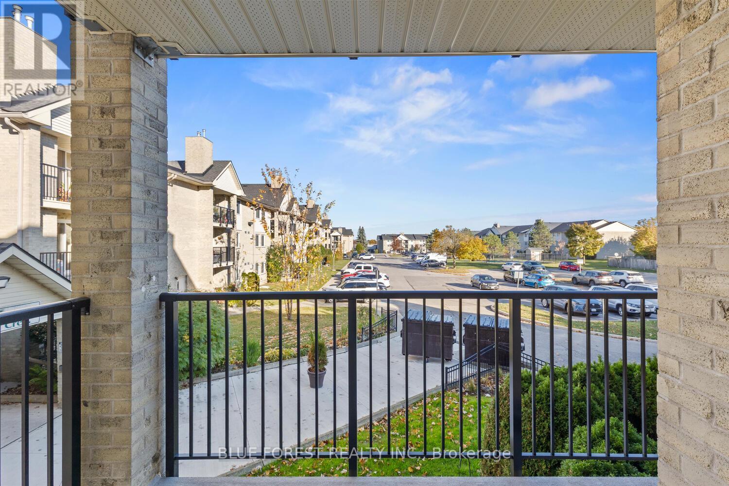 223 - 725 Deveron Crescent, London South, Ontario  N5Z 4X3 - Photo 28 - X12495044