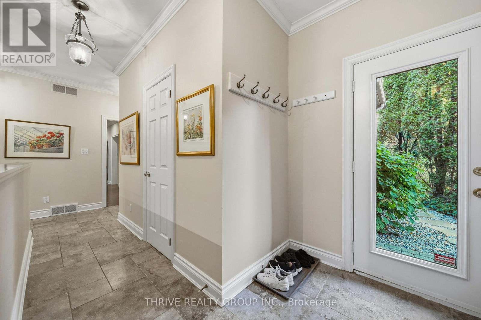 59 Woods Edge Close, London South, Ontario  N6K 4K8 - Photo 44 - X12495134