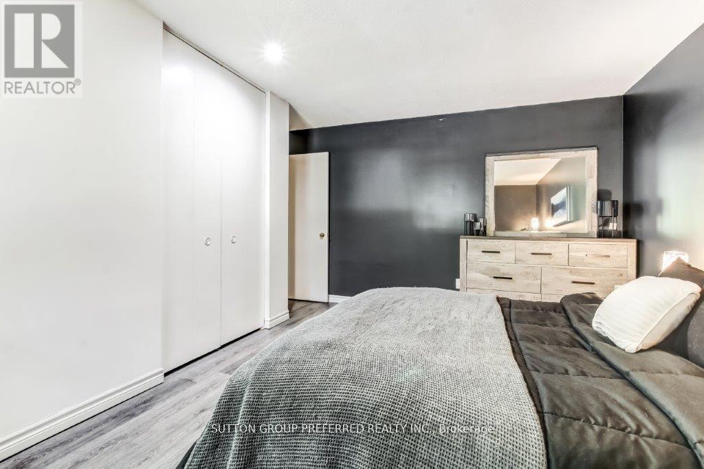 10 Berkshire Court, London South, Ontario  N6J 3N7 - Photo 17 - X12495234