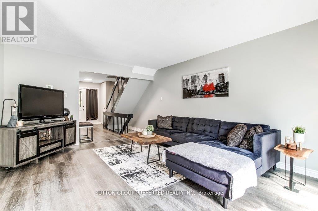 10 Berkshire Court, London South, Ontario  N6J 3N7 - Photo 9 - X12495234