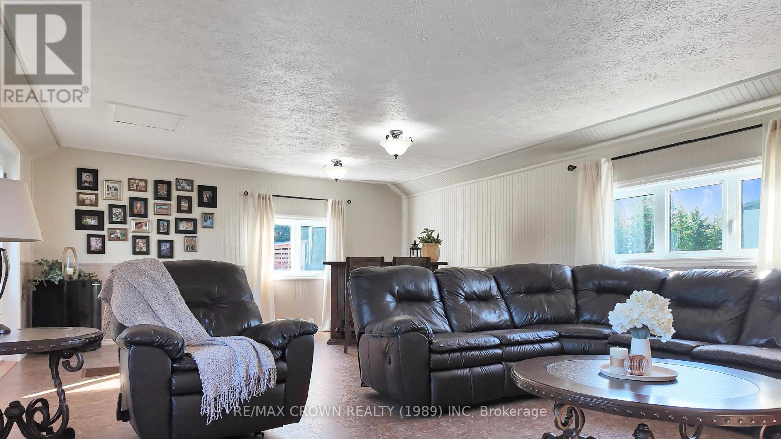 2027 Highway 11 W, Hearst, Ontario  P0L 1N0 - Photo 9 - T12495184