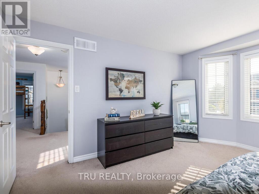 2757 Grand Canal Street, Ottawa, Ontario  K2J 0S7 - Photo 20 - X12495062