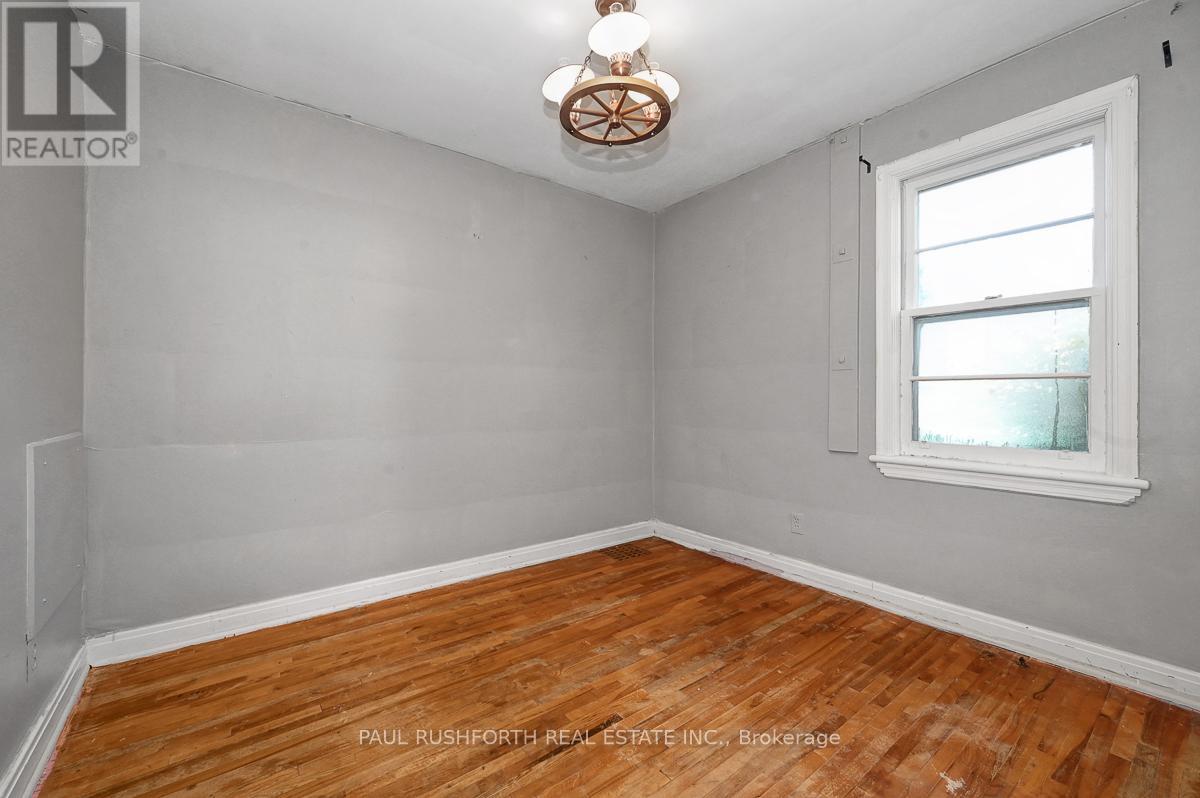 39 Cote De Neiges Road, Ottawa, Ontario  K2G 2C3 - Photo 18 - X12495158