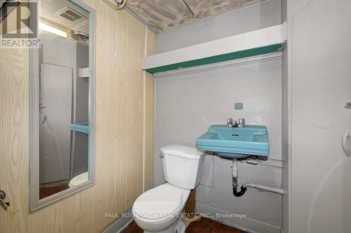 39 Cote De Neiges Road, Ottawa, Ontario  K2G 2C3 - Photo 23 - X12495158