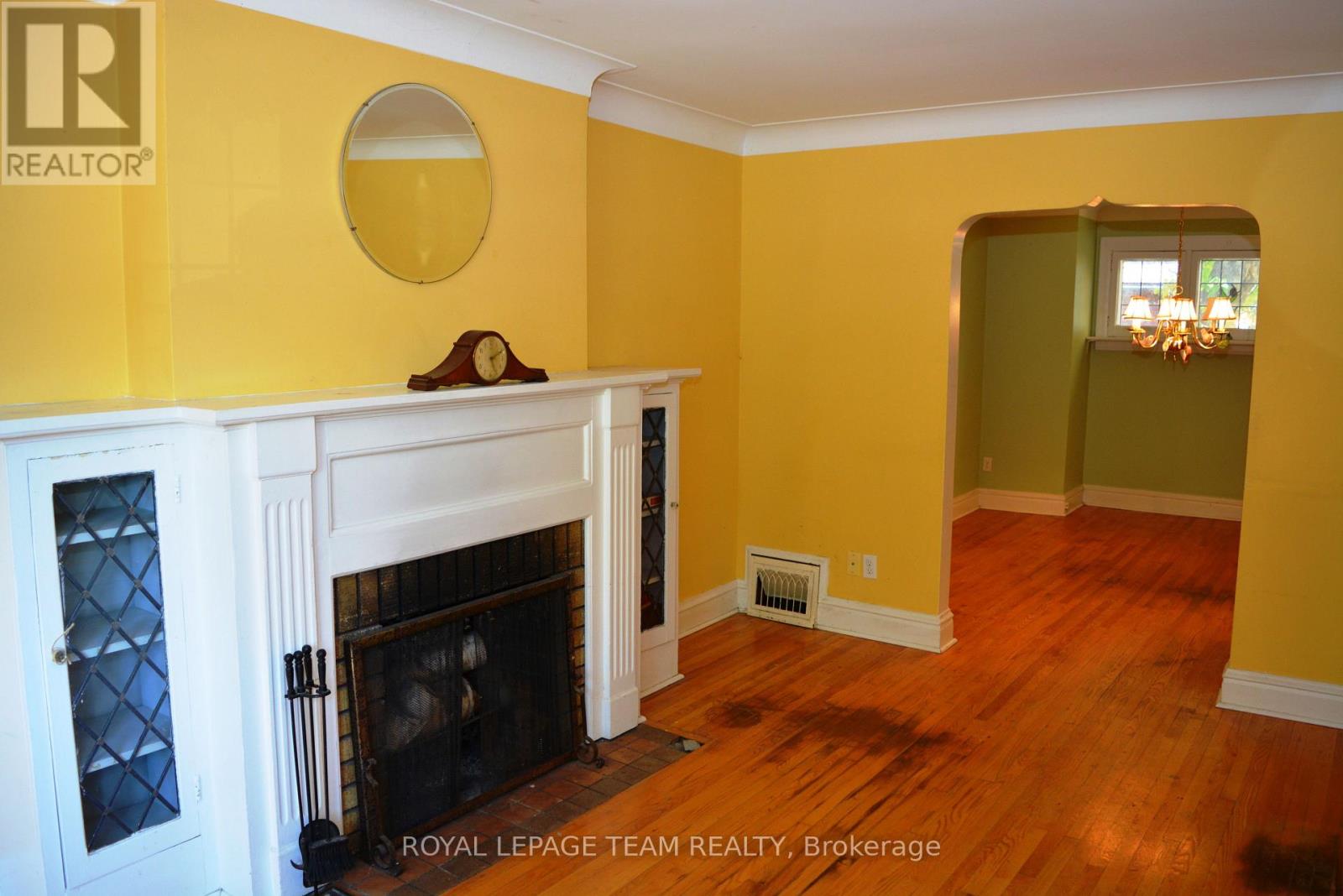 175 Breezehill Avenue N, Ottawa, Ontario  K1Y 2J1 - Photo 10 - X12495174