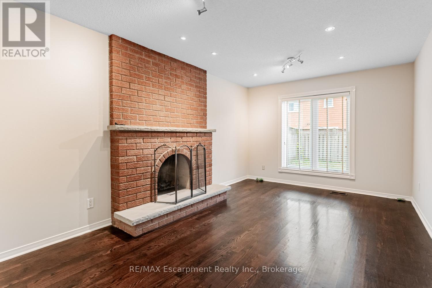 46 Arborwood Drive, Toronto, Ontario  M9W 6W3 - Photo 17 - W12494938