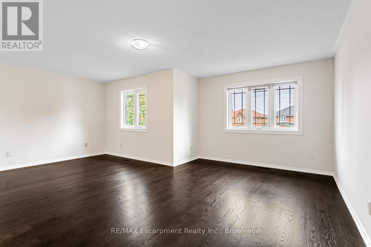 46 Arborwood Drive, Toronto, Ontario  M9W 6W3 - Photo 21 - W12494938