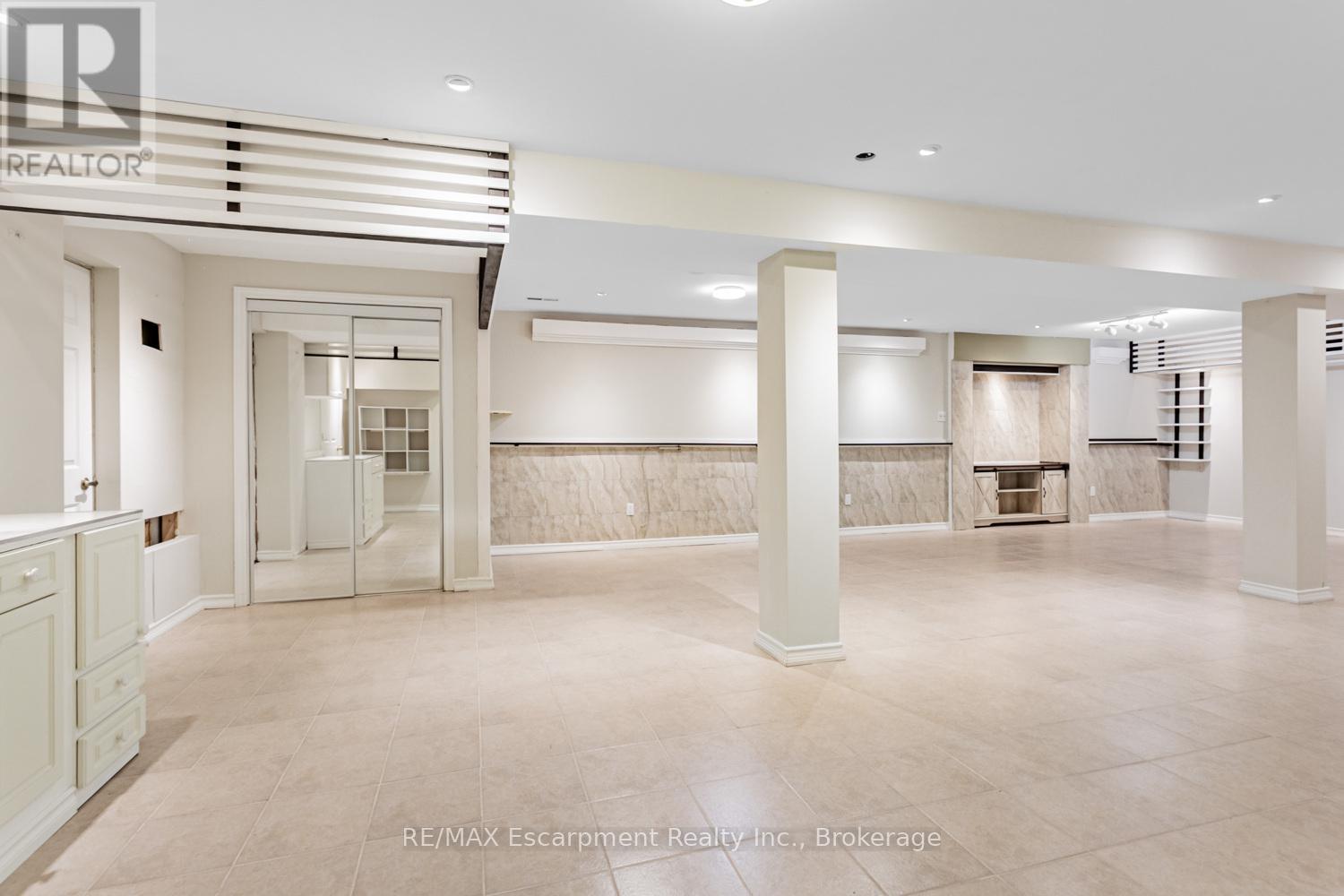 46 Arborwood Drive, Toronto, Ontario  M9W 6W3 - Photo 40 - W12494938