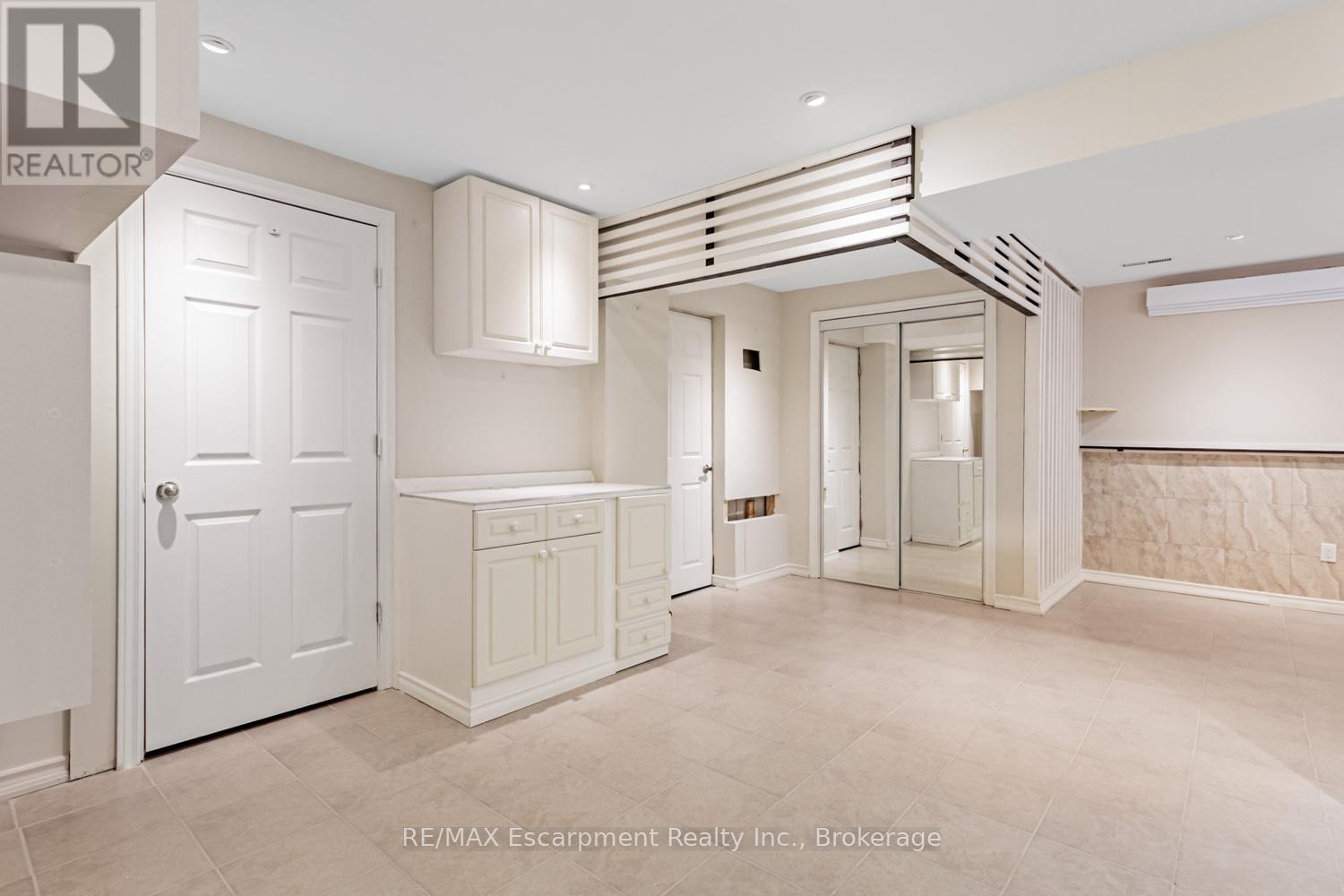 46 Arborwood Drive, Toronto, Ontario  M9W 6W3 - Photo 43 - W12494938