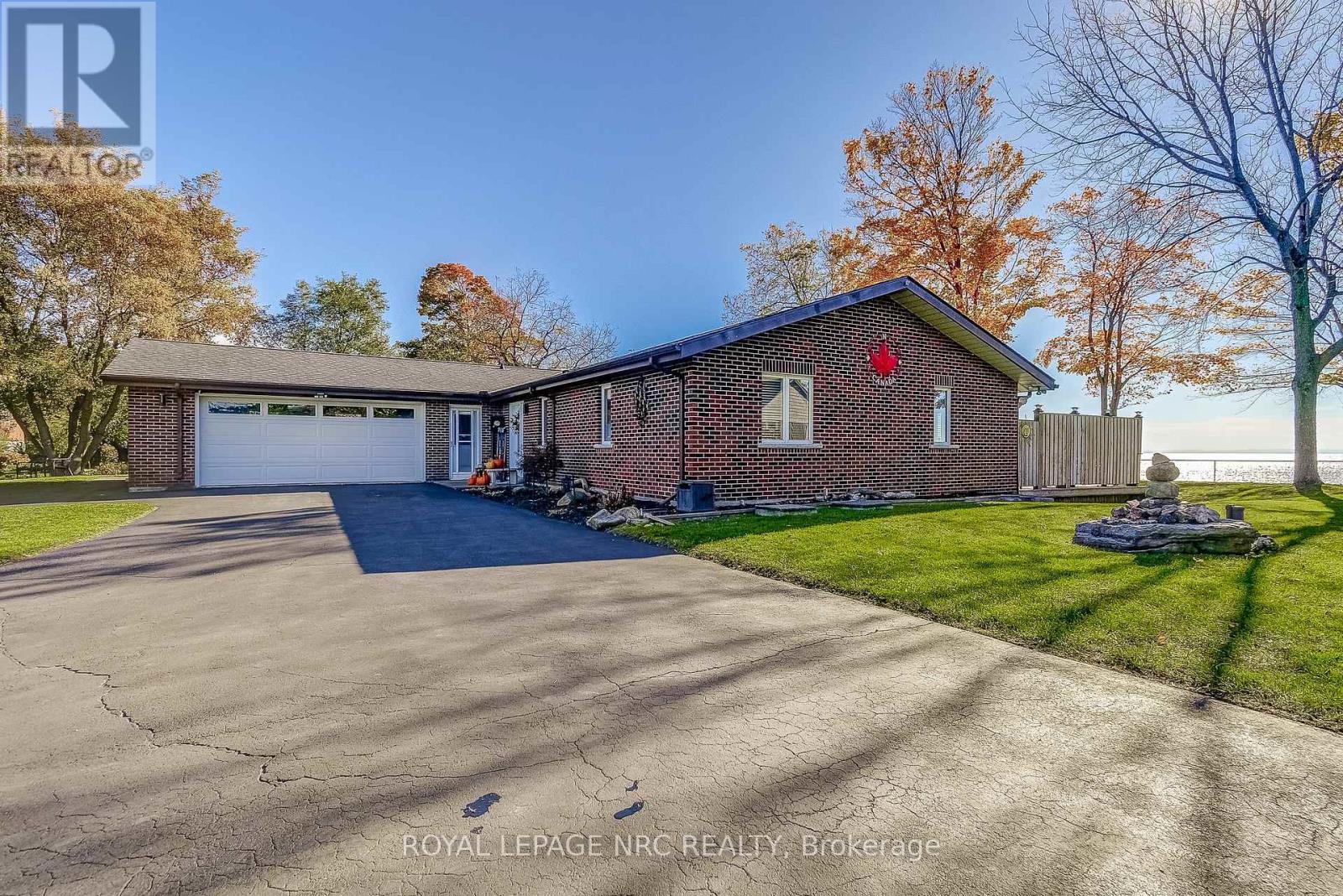 10781 Lakeshore Road W, Wainfleet, Ontario  L3K 5V4 - Photo 2 - X12494986