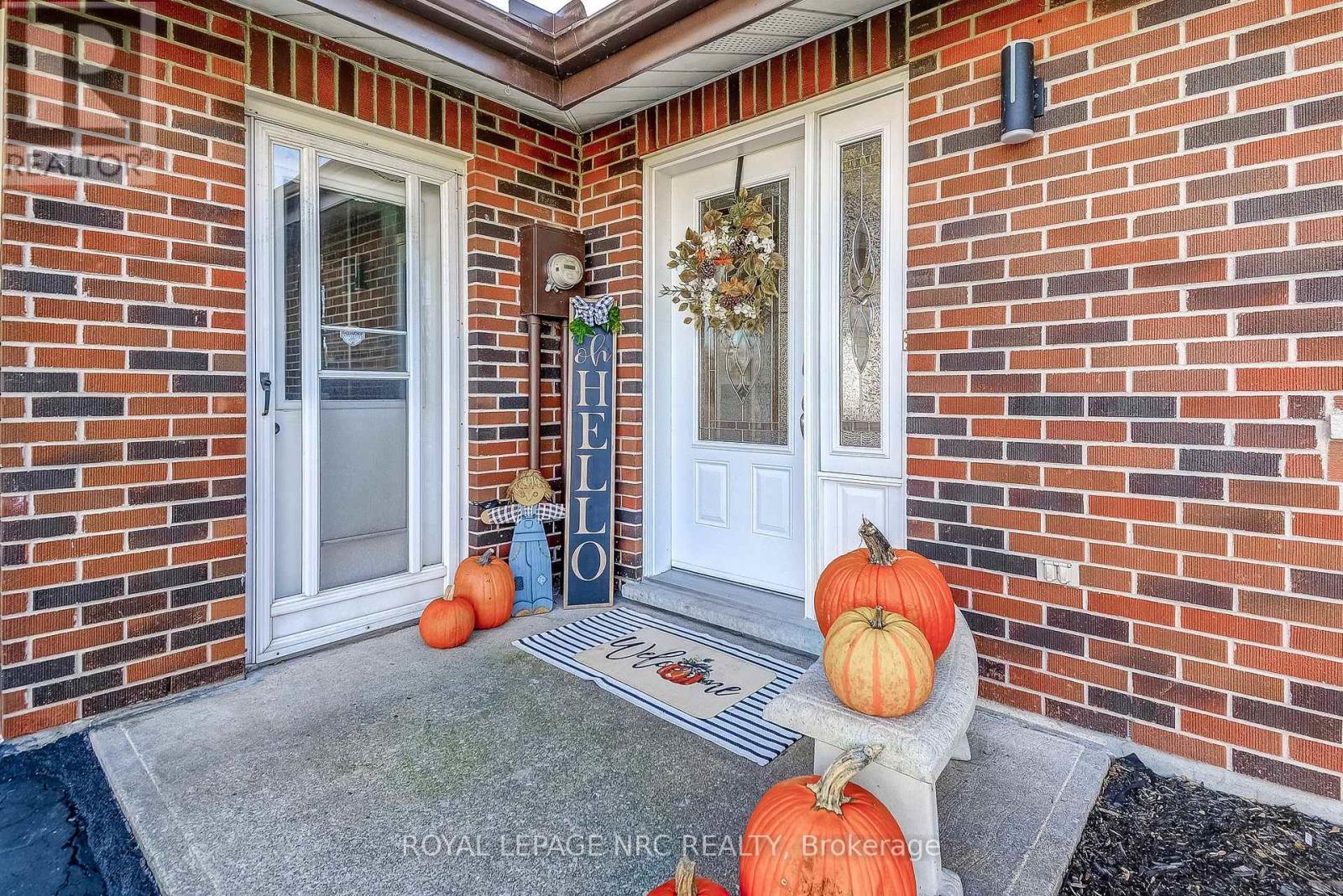 10781 Lakeshore Road W, Wainfleet, Ontario  L3K 5V4 - Photo 3 - X12494986