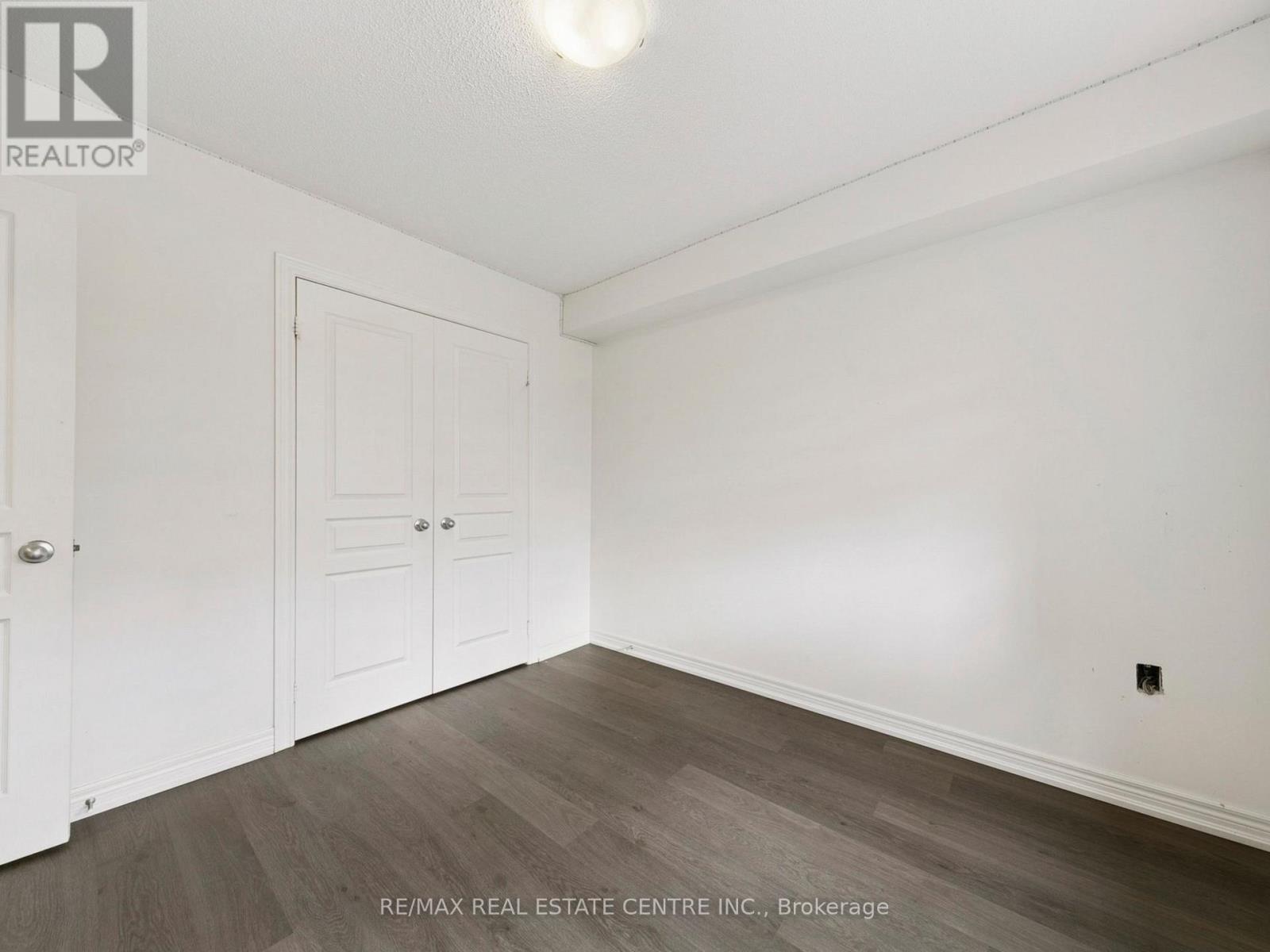 1525 Carr Landing, Milton, Ontario  L9E 1H2 - Photo 31 - W12494804