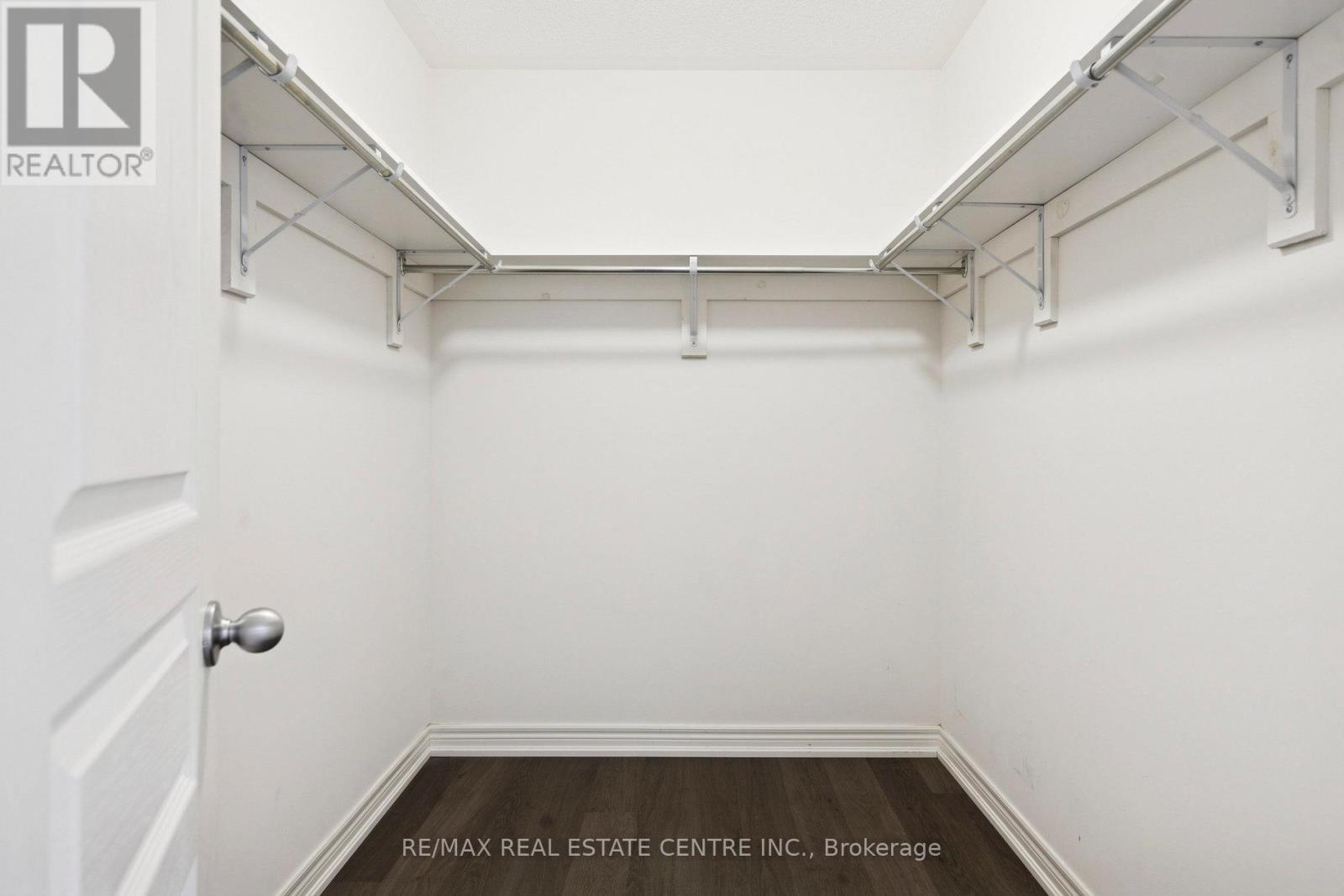 1525 Carr Landing, Milton, Ontario  L9E 1H2 - Photo 39 - W12494804