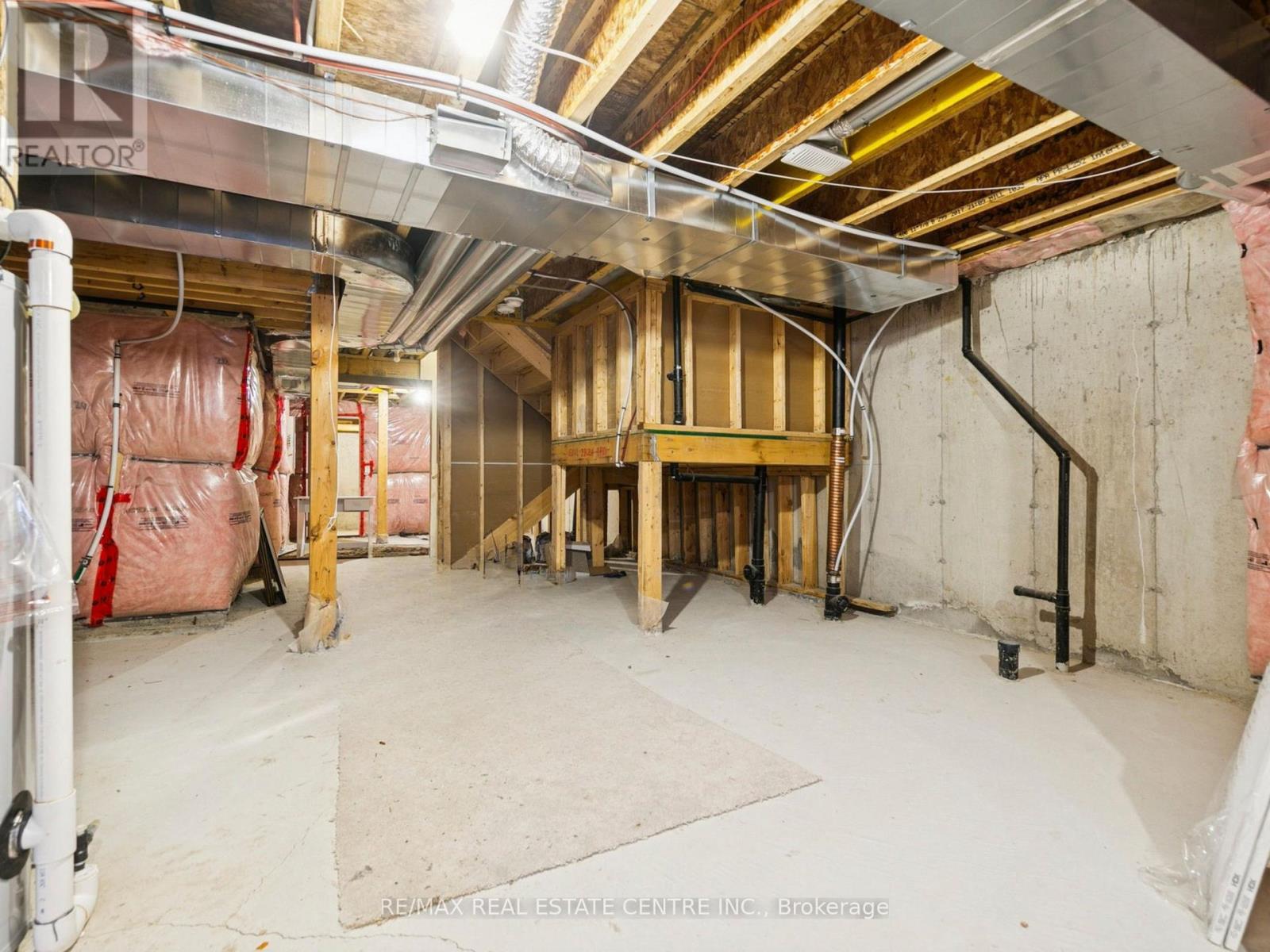 1525 Carr Landing, Milton, Ontario  L9E 1H2 - Photo 45 - W12494804