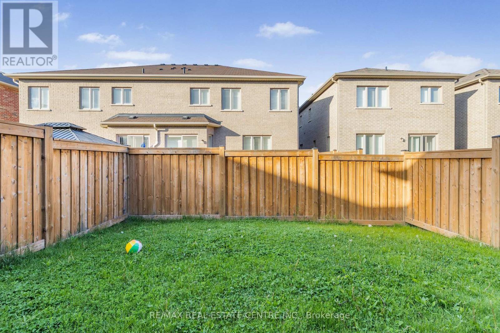 1525 Carr Landing, Milton, Ontario  L9E 1H2 - Photo 46 - W12494804