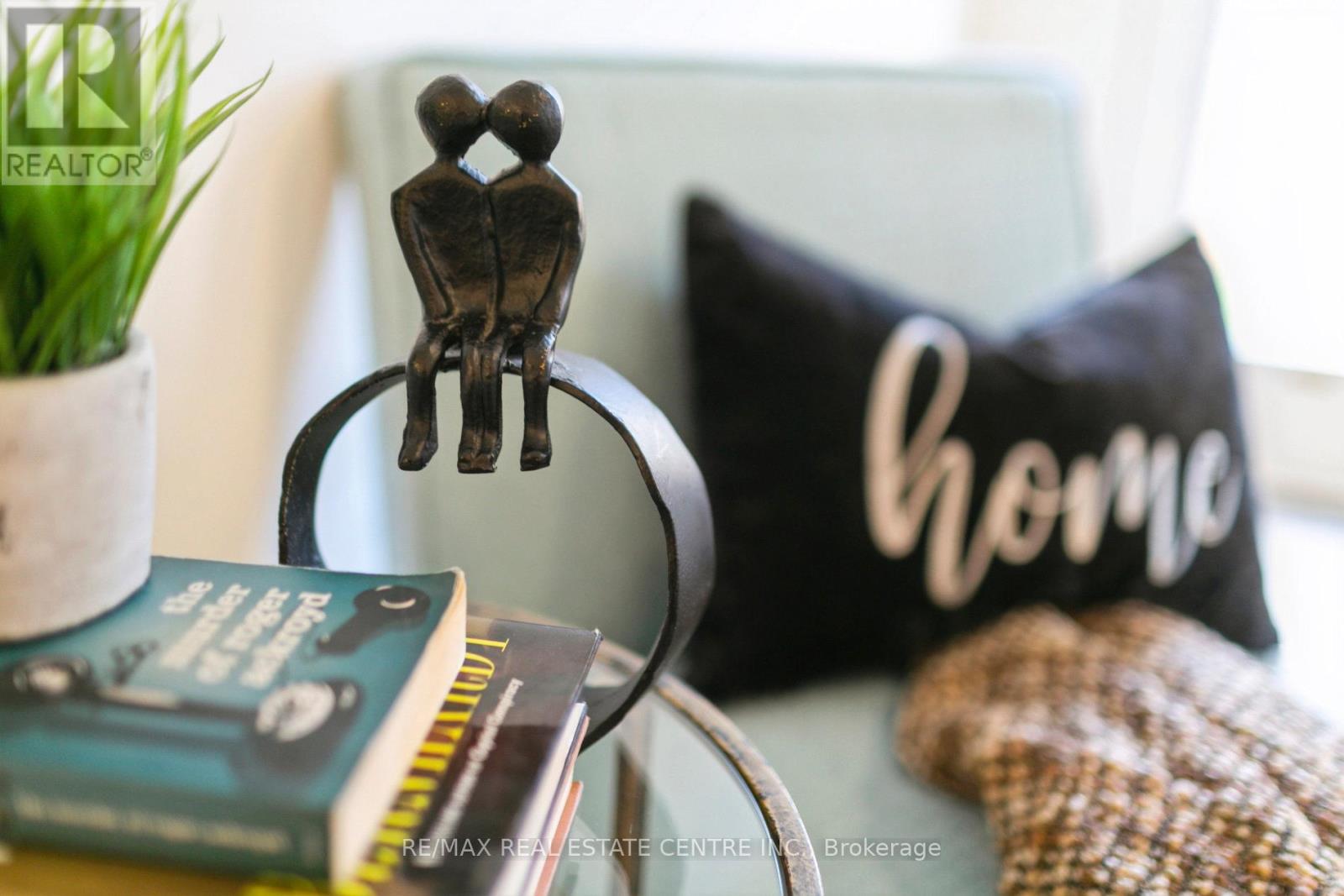 1525 Carr Landing, Milton, Ontario  L9E 1H2 - Photo 7 - W12494804