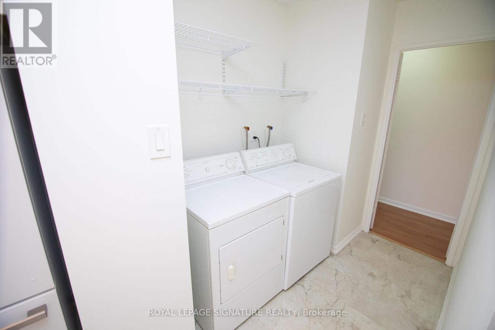 1611 - 45 Southport Street, Toronto, Ontario  M6S 3N5 - Photo 11 - W12494828
